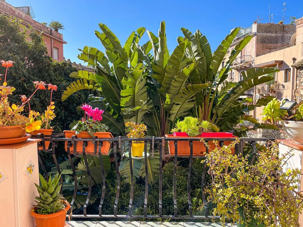 Porta Messina Terrace Apartments Taormina