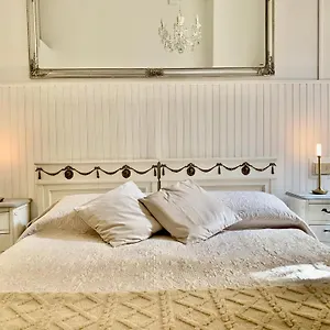 https://casa-adele.hotelitalianriviera.com
